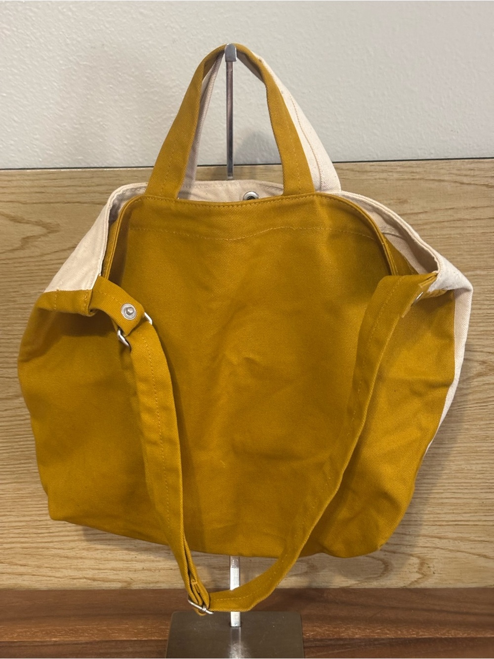 Baggu Two Tone Cotton Horizontal Duck Bag Tote
Shoulder Bag Deadstock Earth
Day - Picture 2 of 9